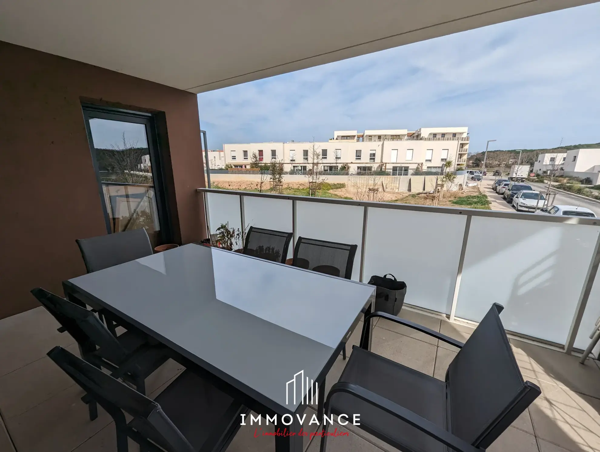 Appartement T3 avec terrasse et garage à Clapiers, résidence récente 