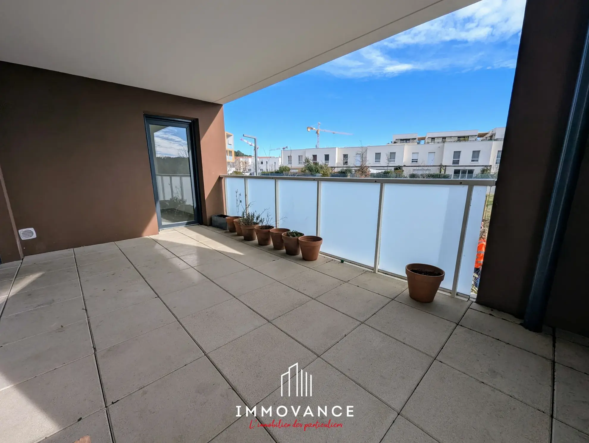 Appartement T3 avec terrasse et garage à Clapiers, résidence récente 