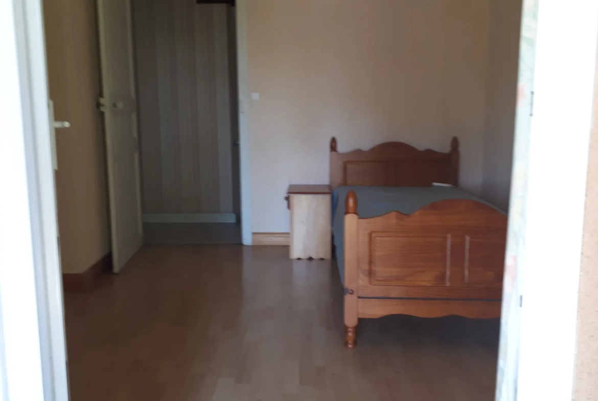 Charmante maison de 137 m² avec annexe et grand jardin à Les Ormes 