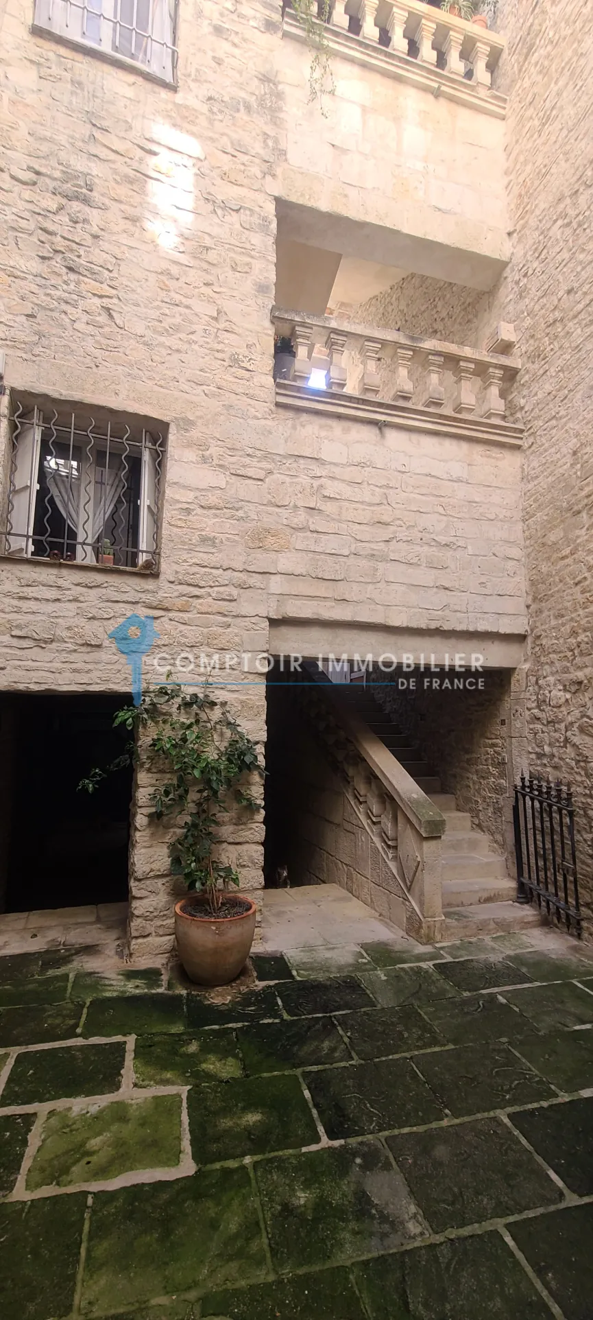 Appartement T2/T3 rénové au cœur de Nîmes - Investissement ou résidence principale 