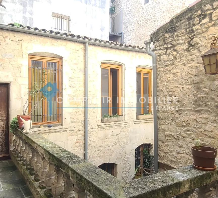 Appartement T2/T3 rénové au cœur de Nîmes - Investissement ou résidence principale 