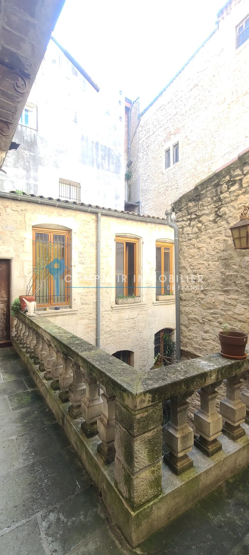 Appartement T2/T3 rénové au cœur de Nîmes - Investissement ou résidence principale 