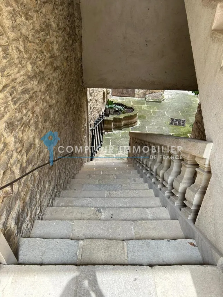 Appartement T2/T3 rénové au cœur de Nîmes - Investissement ou résidence principale 