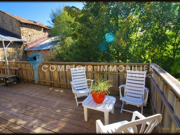 Belle maison de village avec jardin et terrasse à Saint Pierre dels Forcats (66) 