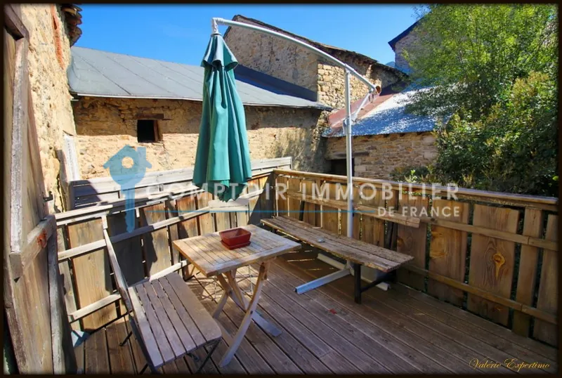 Belle maison de village avec jardin et terrasse à Saint Pierre dels Forcats (66) 
