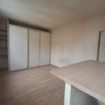 Studio à vendre Paris 13 face au parc de Choisy avec cave en dernier étage