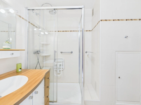 Appartement 3 pièces lumineux avec balcon à Corbeil-Essonnes 