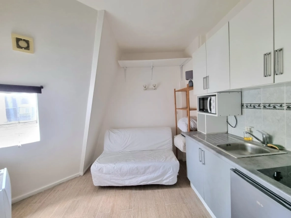 Studette lumineuse de 9,24 m² dans le 5ème arrondissement de Paris, parfait pied-à-terre ou logement étudiant