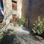 Grande maison à rénover de 120 m² proche de Lagrasse dans le sud de la France