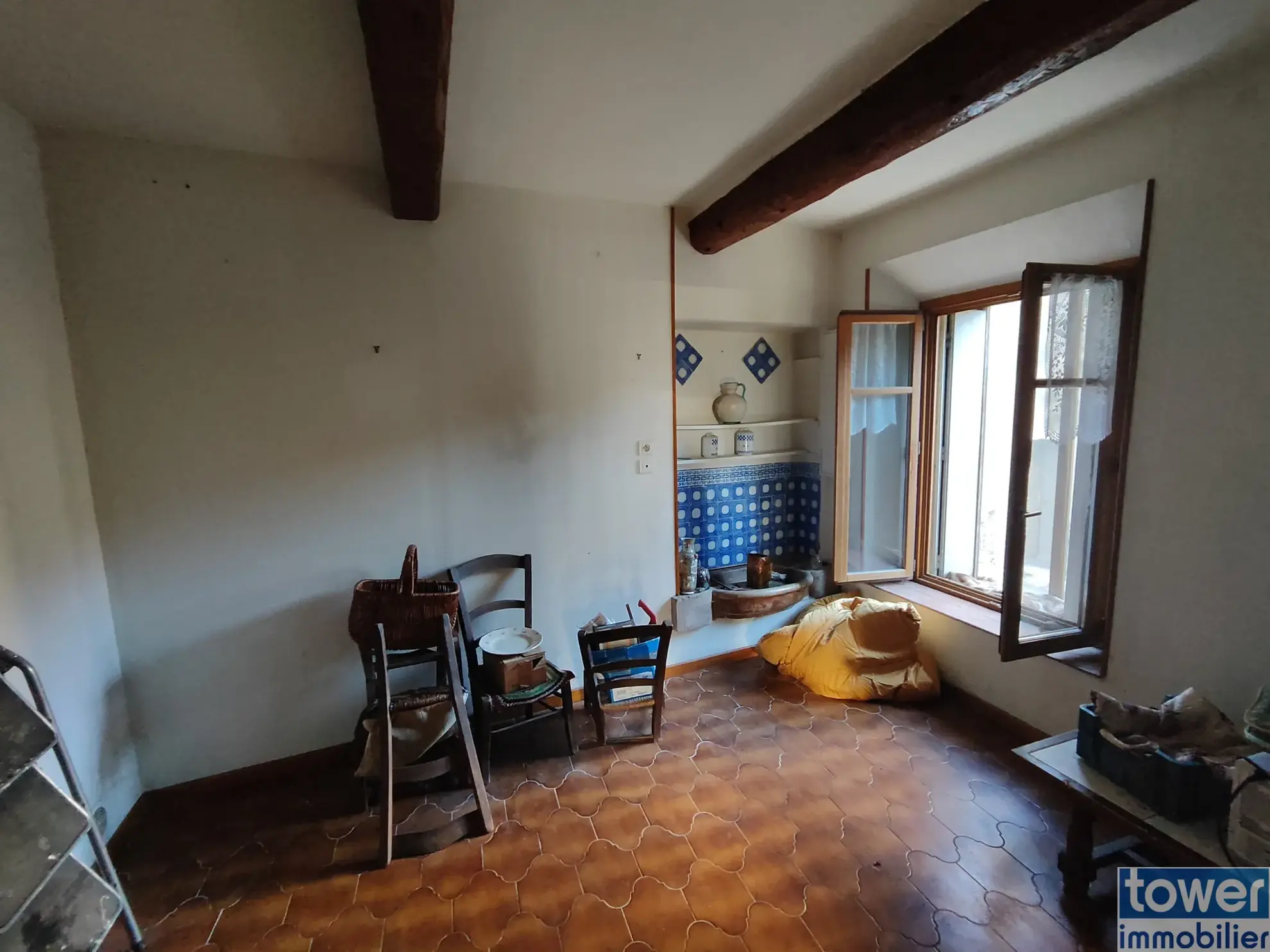 Grande maison à rénover de 120 m² proche de Lagrasse dans le sud de la France 