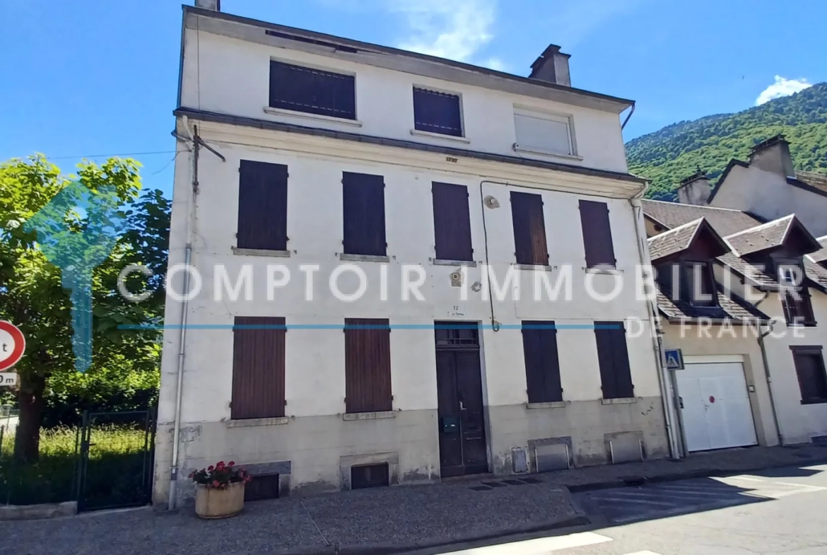 Appartement T3 à Saint-Mamet (31110) avec local à skis et bonne rentabilité 