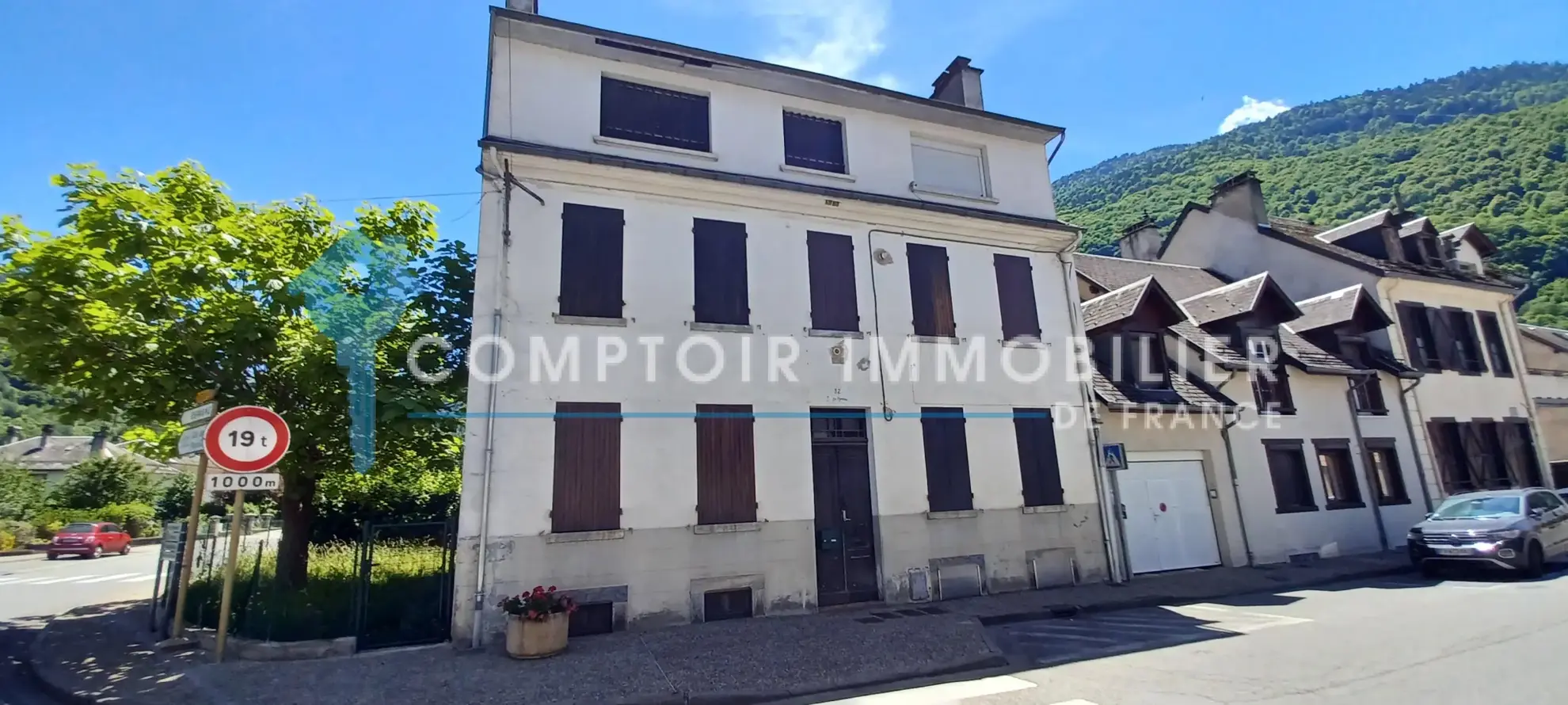 Appartement T3 à Saint-Mamet (31110) avec local à skis et bonne rentabilité 