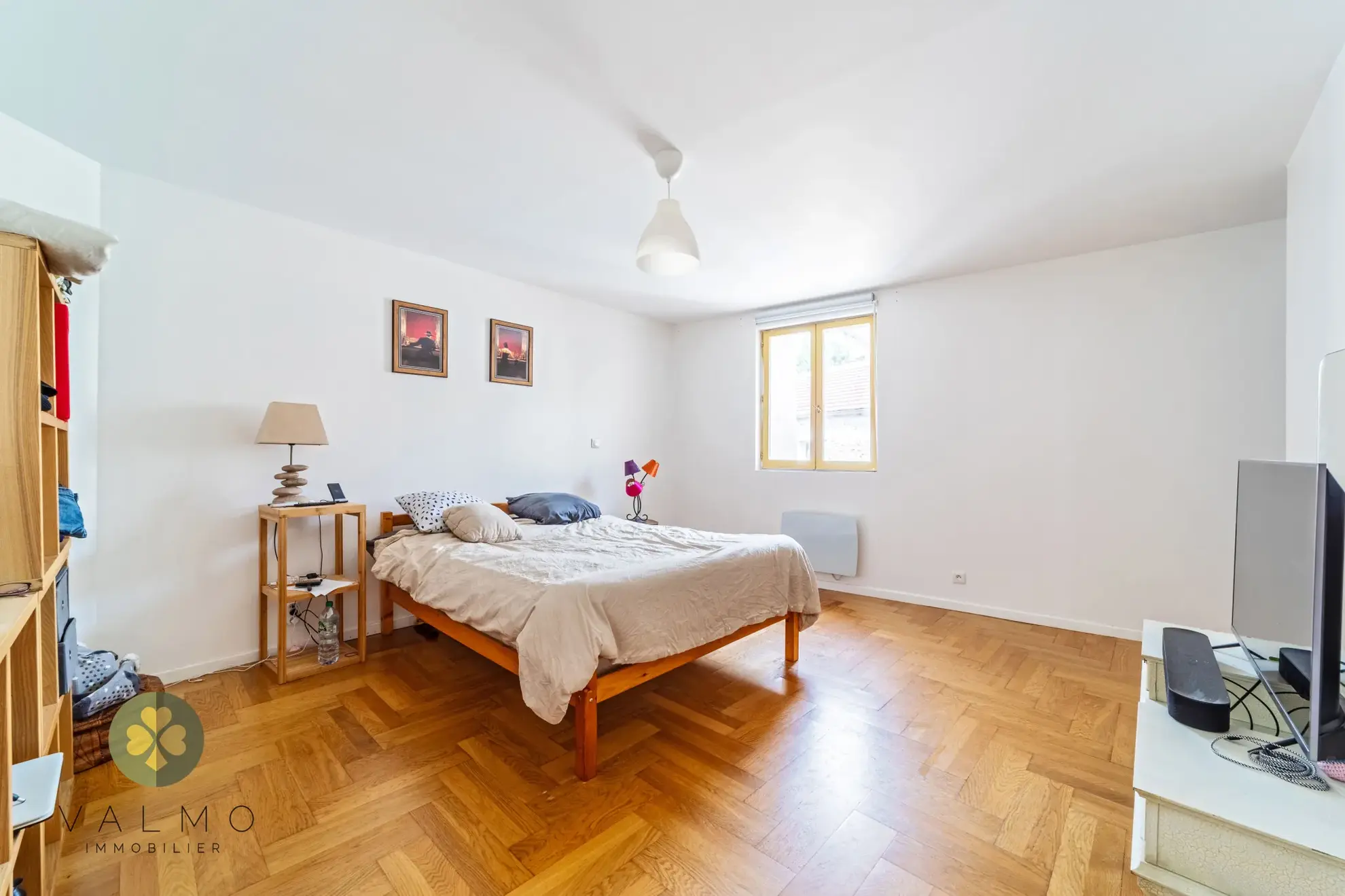 Maison de ville à Maule (78) avec potentiel de rénovation et 4 chambres 