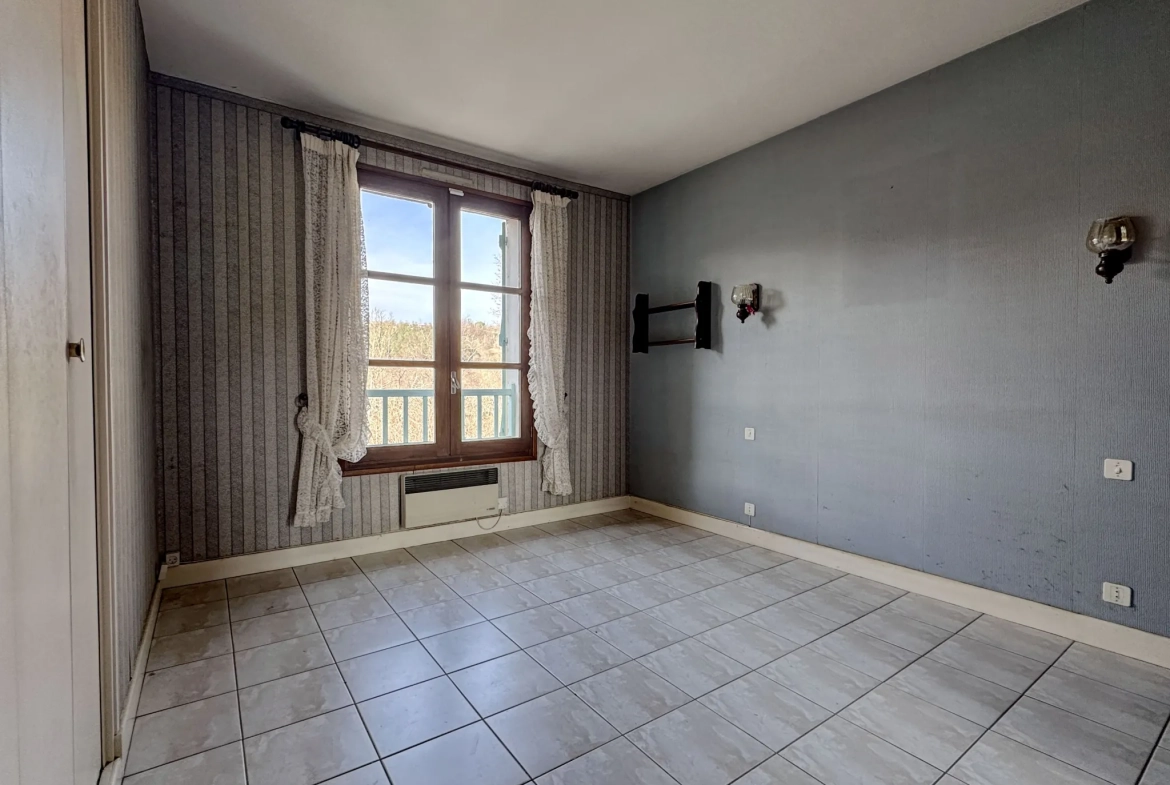 Charmante maison à Pujols avec piscine, vue campagne et grand jardin - Calme et confort 