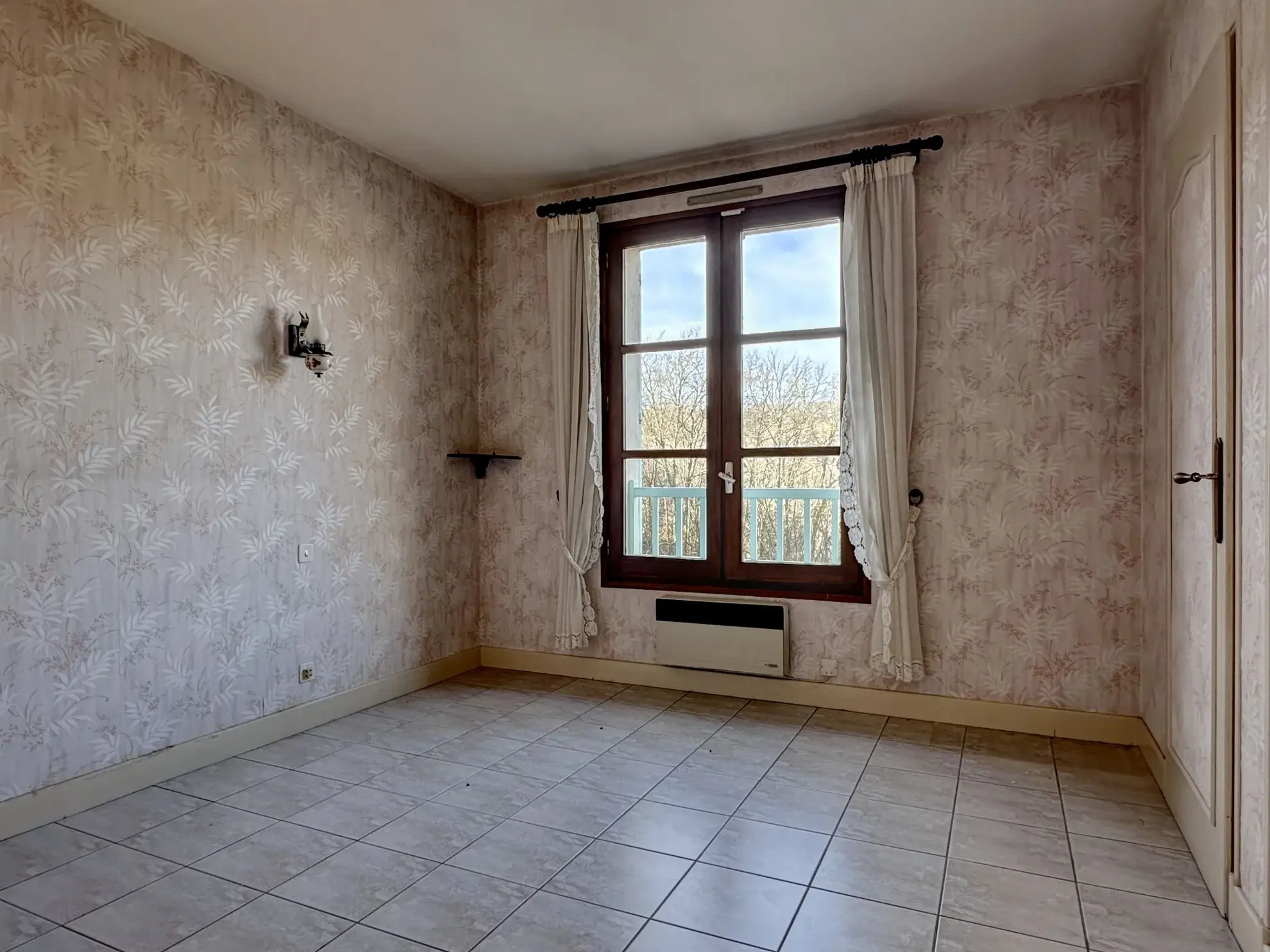 Charmante maison à Pujols avec piscine, vue campagne et grand jardin - Calme et confort 