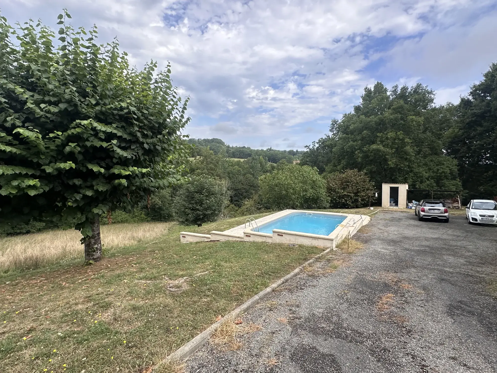 Charmante maison à Pujols avec piscine, vue campagne et grand jardin - Calme et confort 