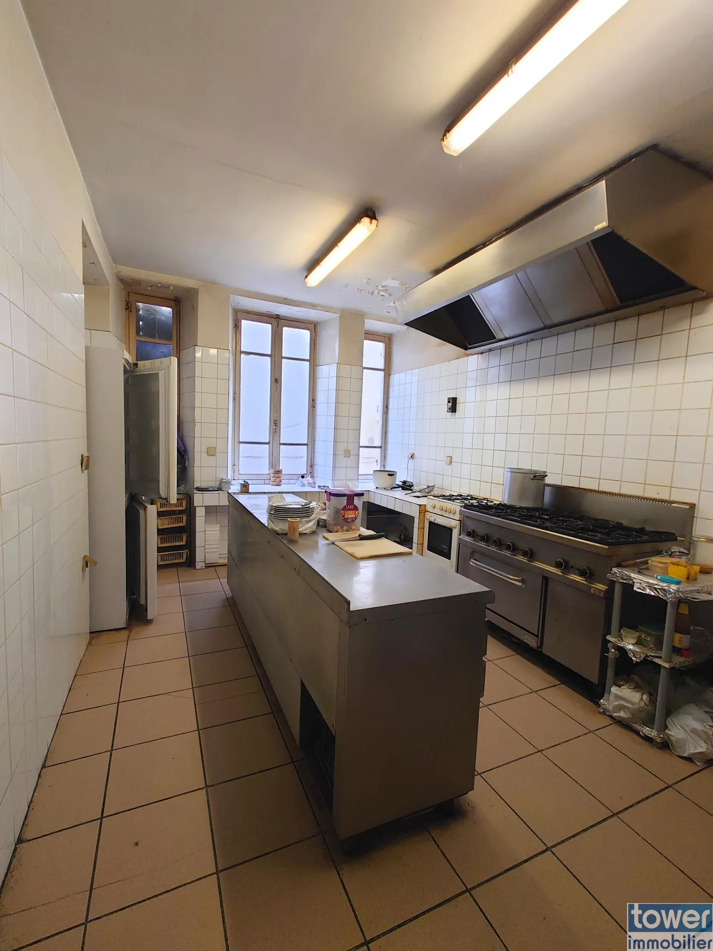Immeuble à rénover de 350 m² à Villefranche de Rouergue 