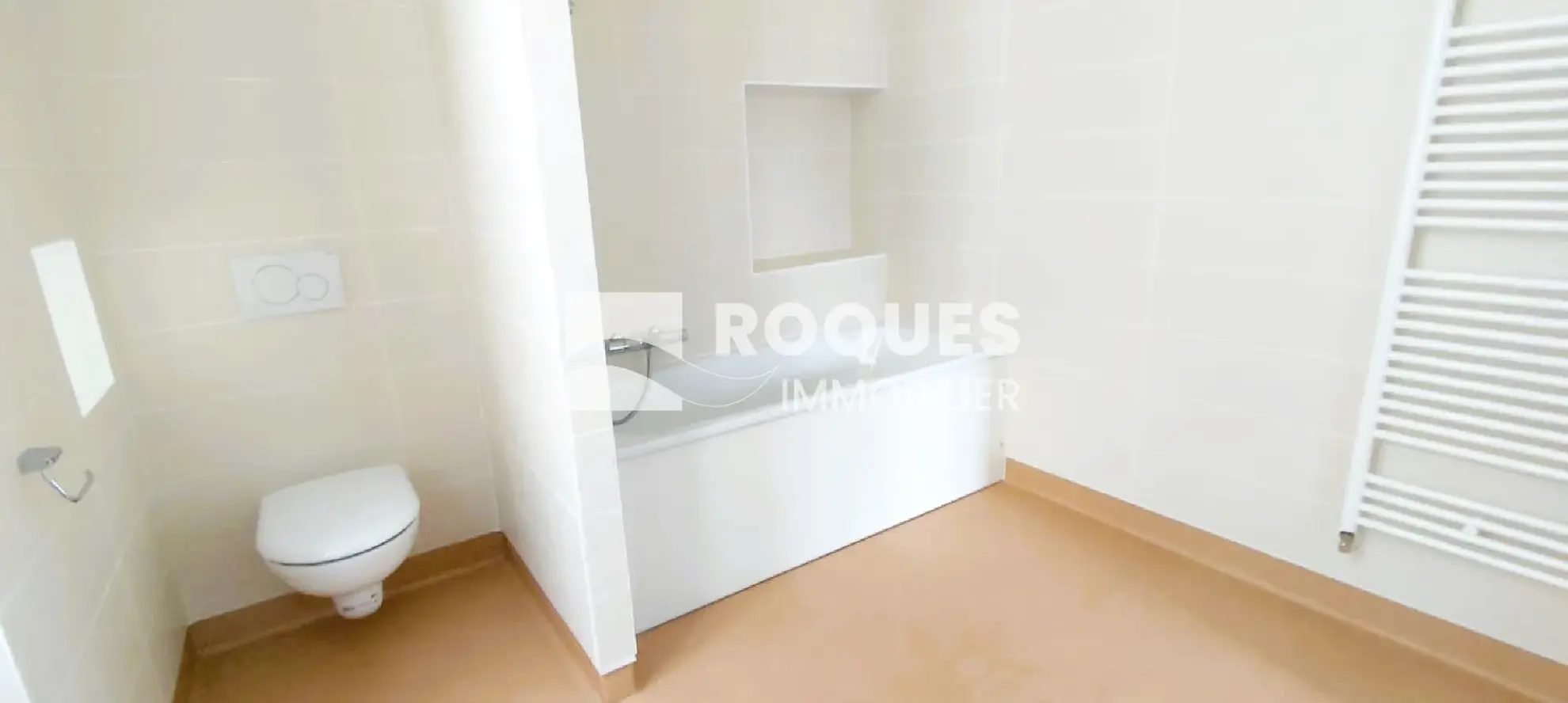 Appartement T3 rénové à Millau avec caves et galetas, situé près de la gare 
