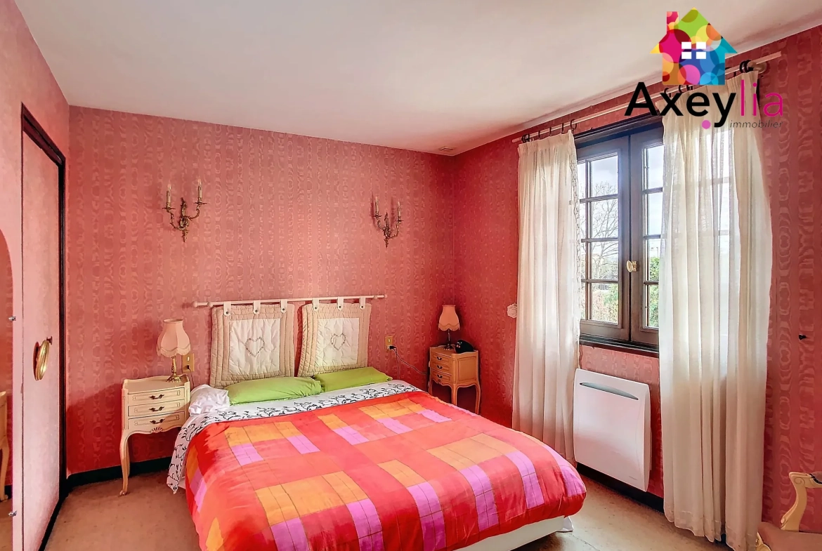Maison 4 chambres avec grand terrain à Saint-Romain-la-Motte, proche Roanne 