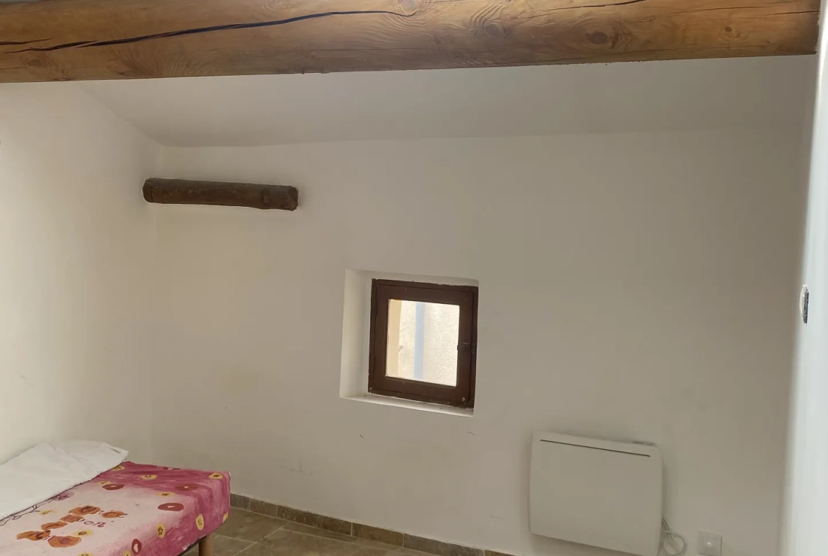 Immeuble de rapport rénové à Orange en centre-ville, 2 logements à vendre 