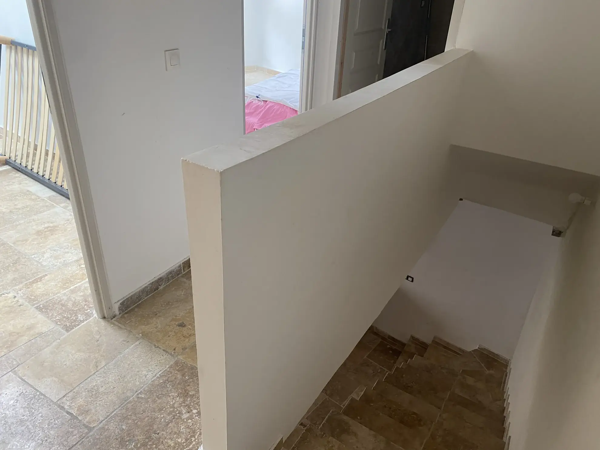Immeuble de rapport rénové à Orange en centre-ville, 2 logements à vendre 