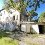 Belle maison bourgeoise 9 pièces avec cave et terrain à Saint-Jean-de-Valeriscle