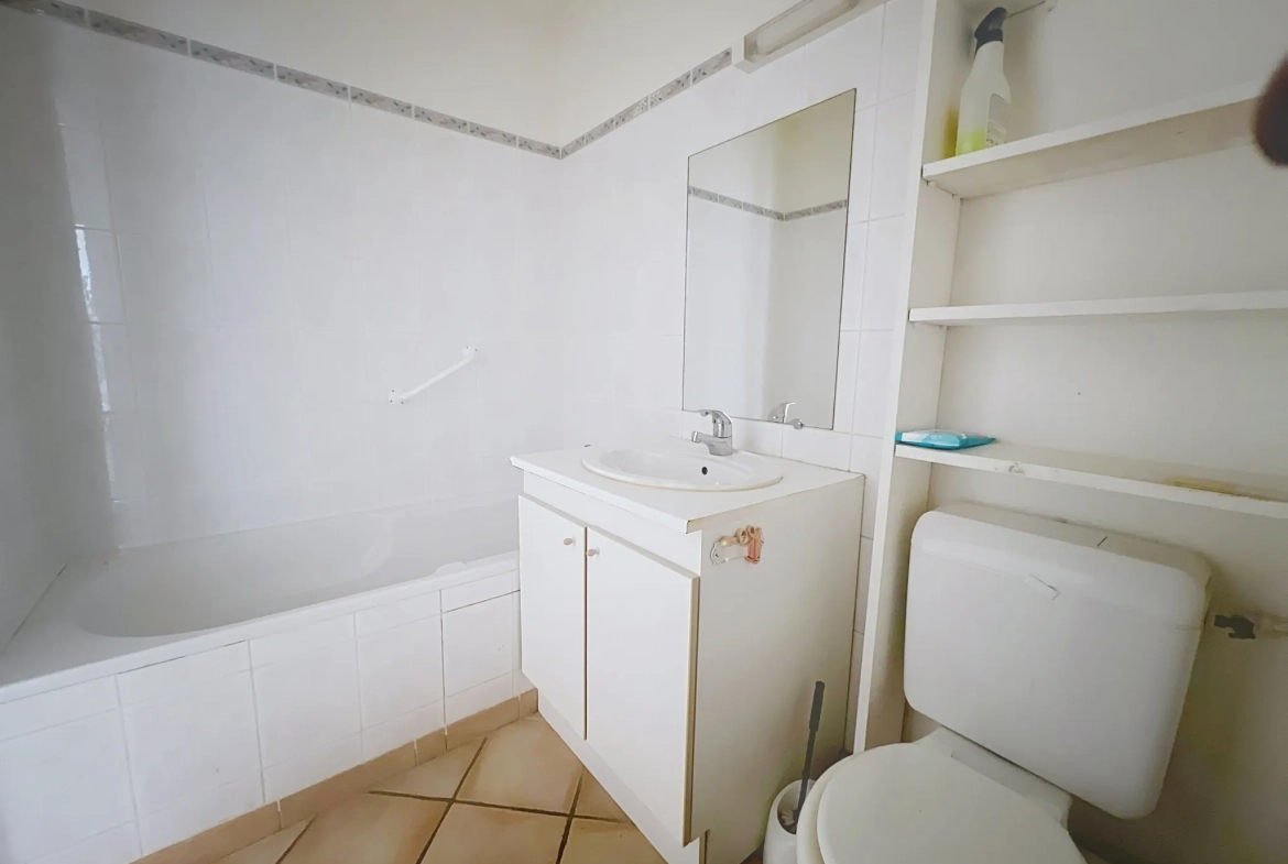Appartement de 51 m² en plein cœur de Vaison-la-Romaine avec ascenseur, cave et parking sécurisé 