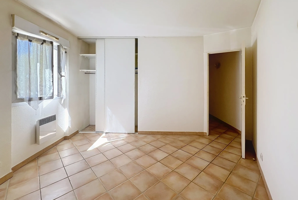 Appartement de 51 m² en plein cœur de Vaison-la-Romaine avec ascenseur, cave et parking sécurisé 