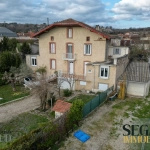Maison bourgeoise rénovée de 177 m2 à Carmaux, calme et verdoyante