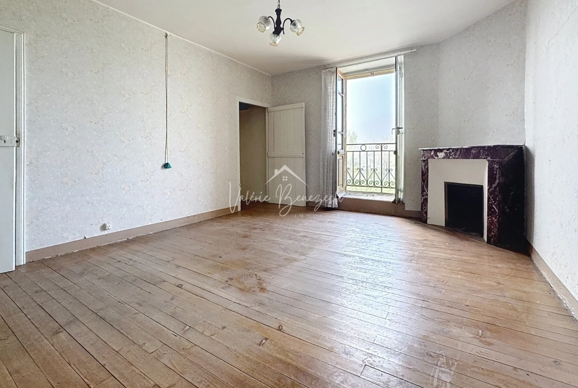 Maison T4 à rénover avec jardin en bord de rivière à Vabres-l’Abbaye 
