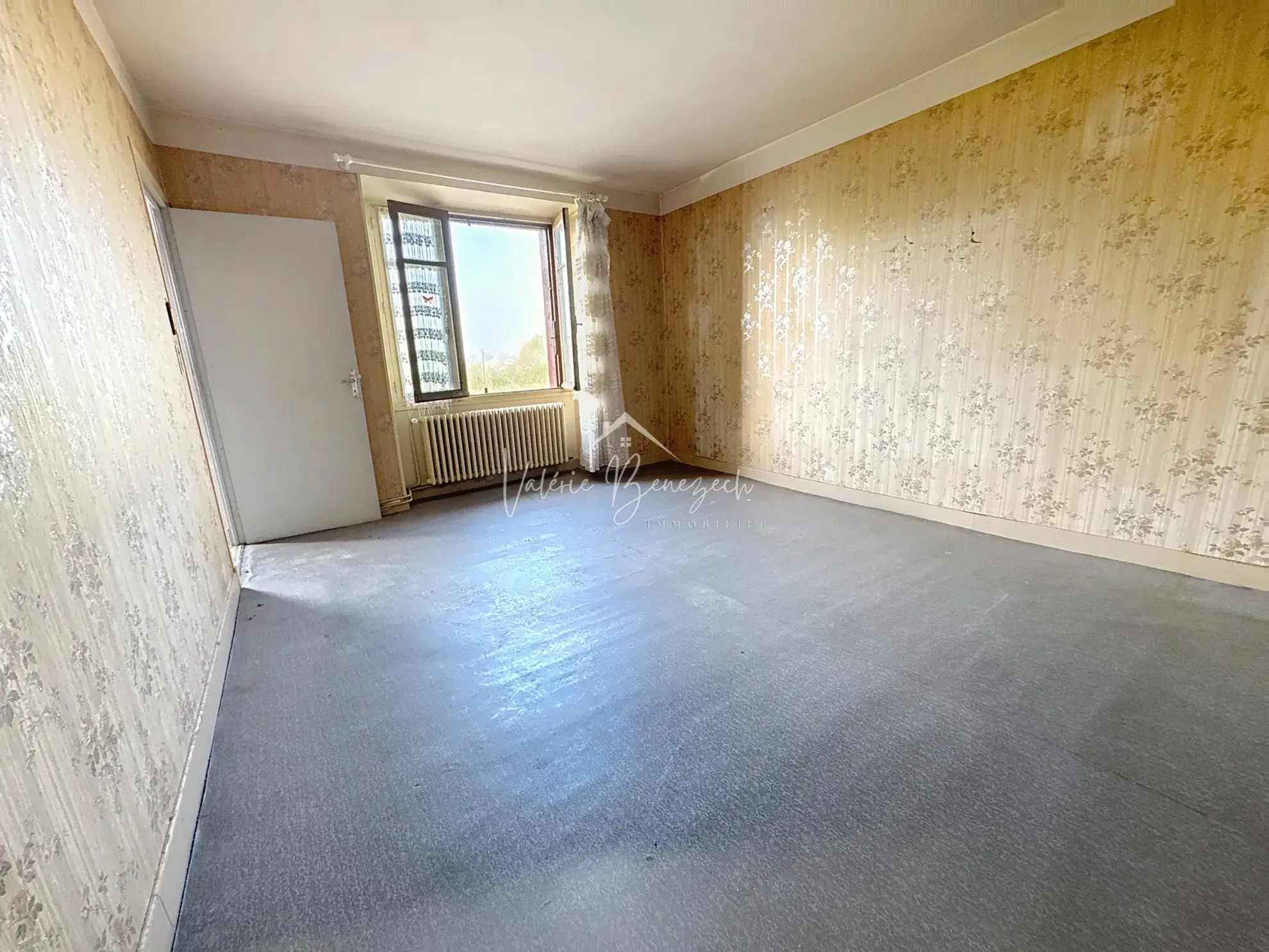 Maison T4 à rénover avec jardin en bord de rivière à Vabres-l’Abbaye 