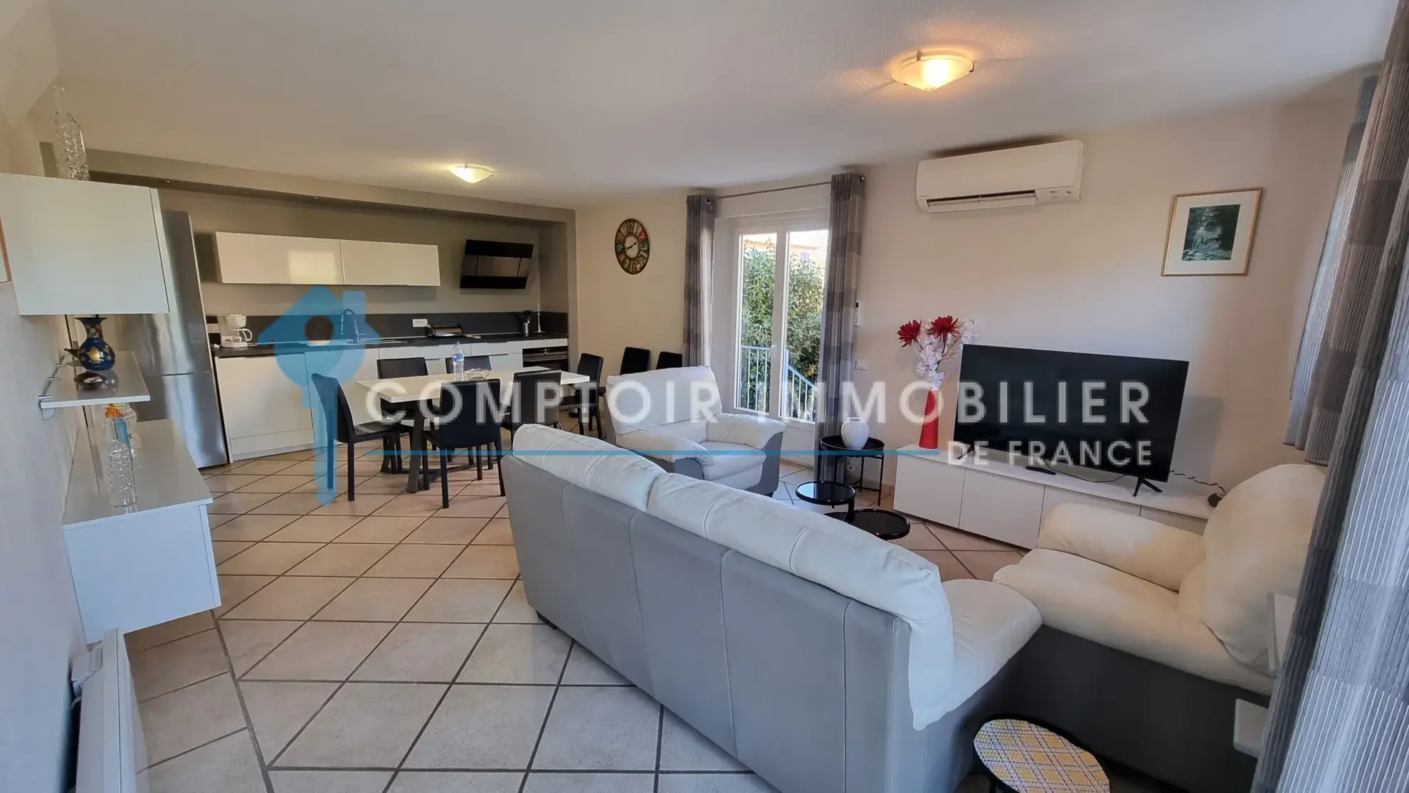 Villa 4 chambres à Vidauban dans domaine sécurisé avec piscine et services 
