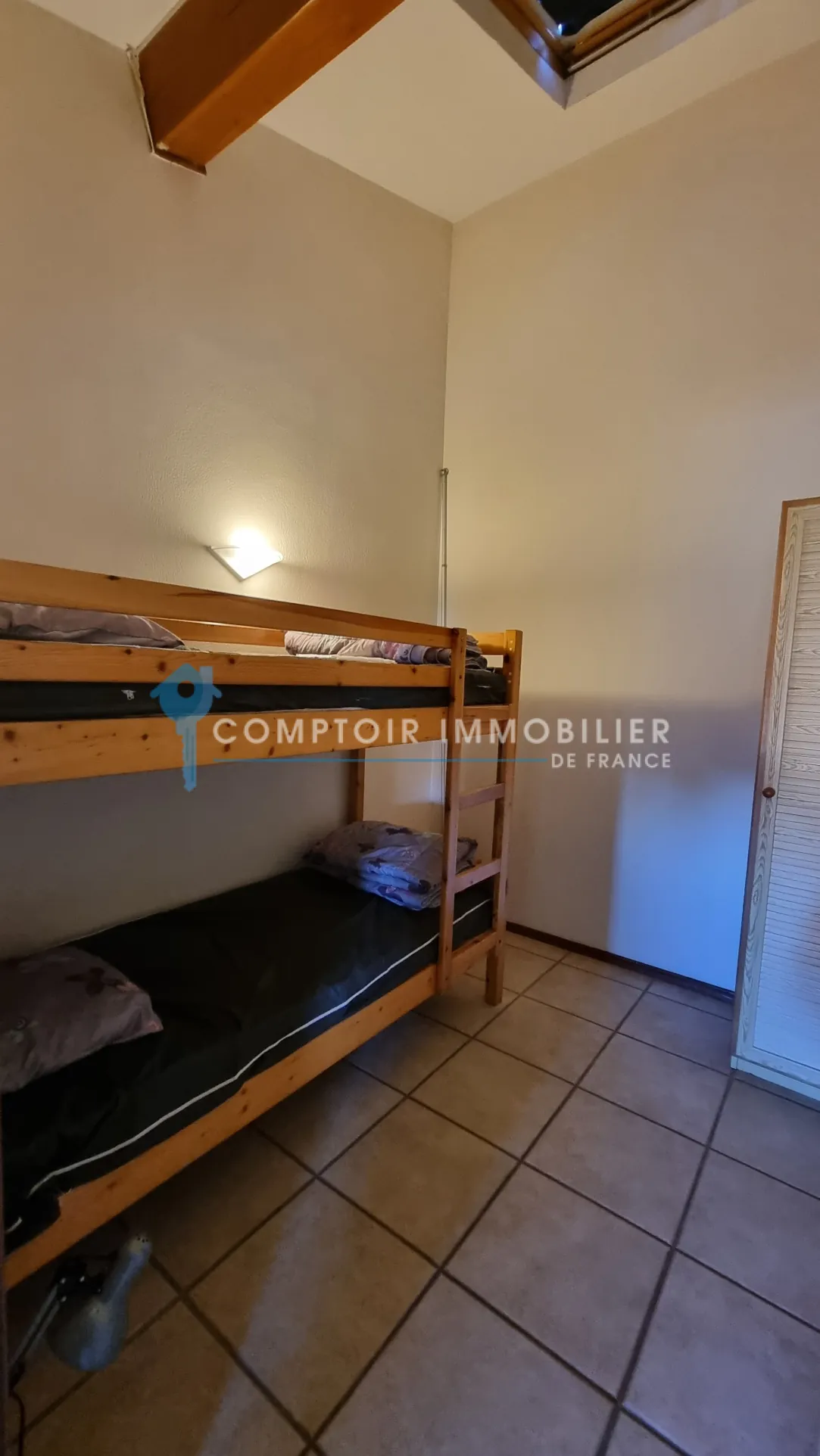 Villa 4 chambres à Vidauban dans domaine sécurisé avec piscine et services 