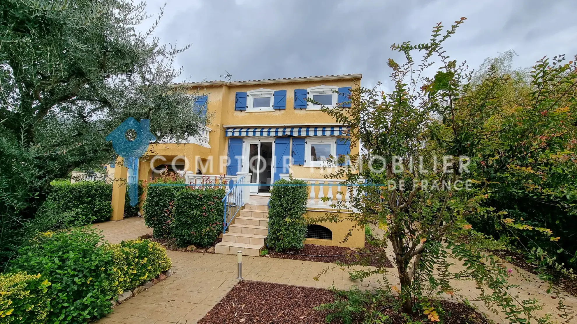 Villa 4 chambres à Vidauban dans domaine sécurisé avec piscine et services 