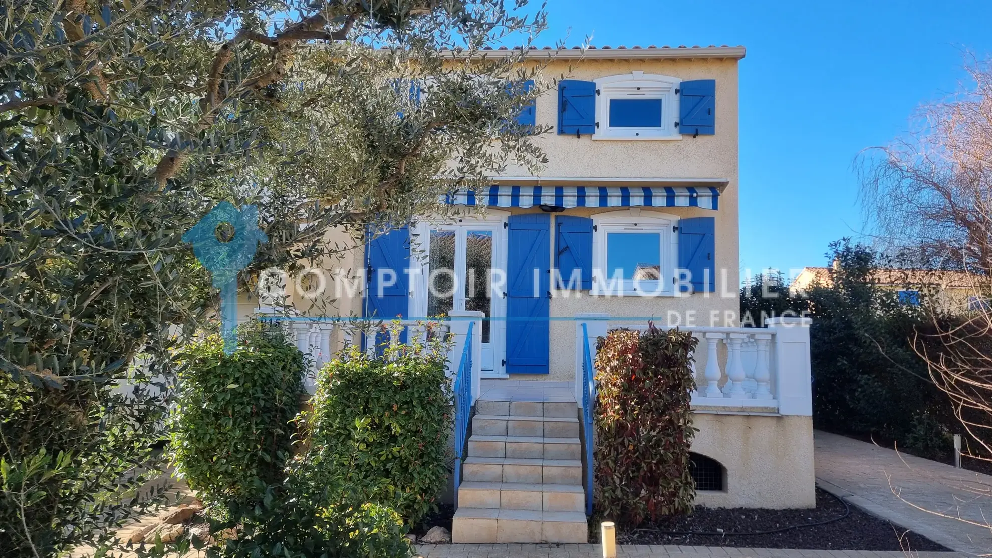 Villa 4 chambres à Vidauban dans domaine sécurisé avec piscine et services 