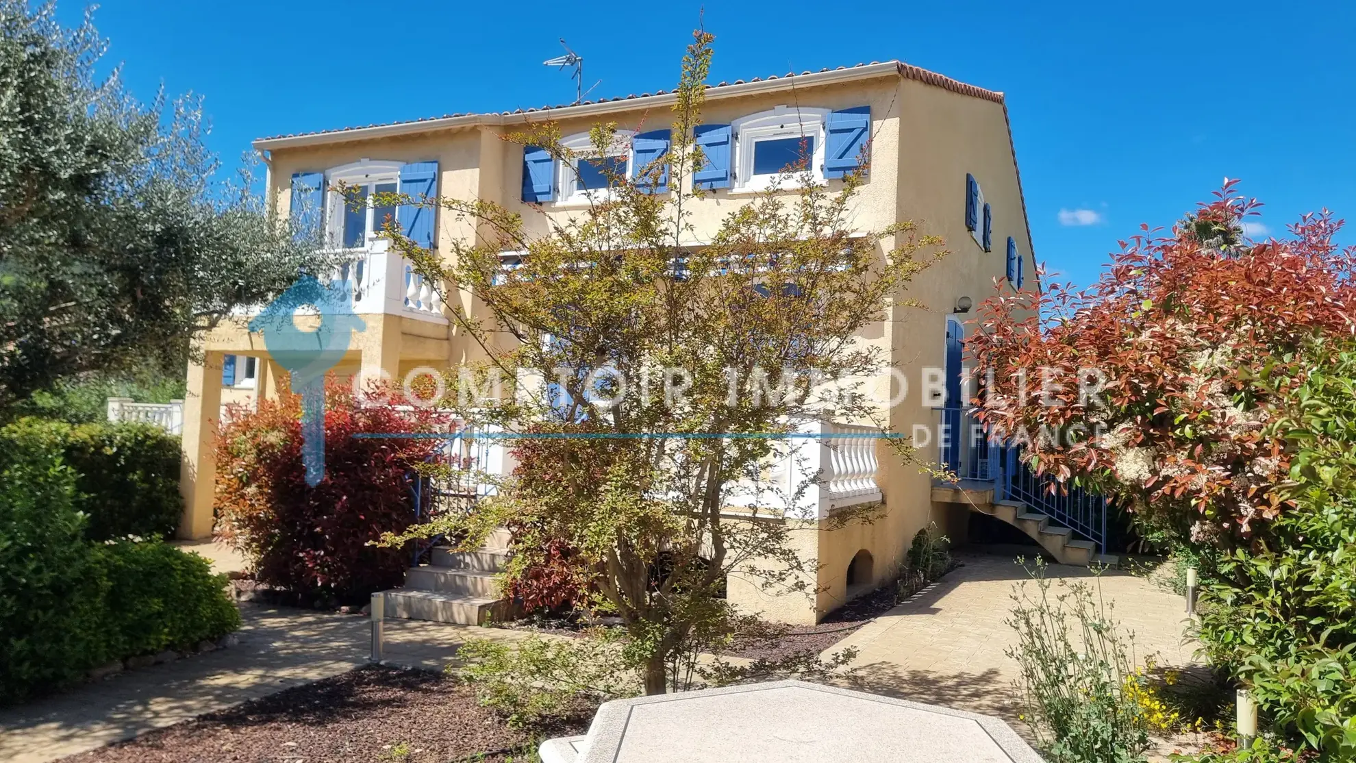 Villa 4 chambres à Vidauban dans domaine sécurisé avec piscine et services 