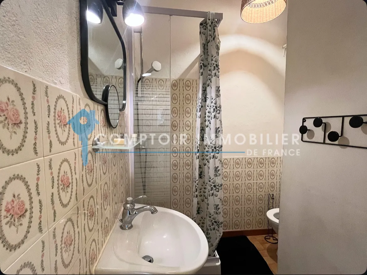 Appartement T2 à vendre à Sète, 27 m², quartier des pêcheurs, calme et central 