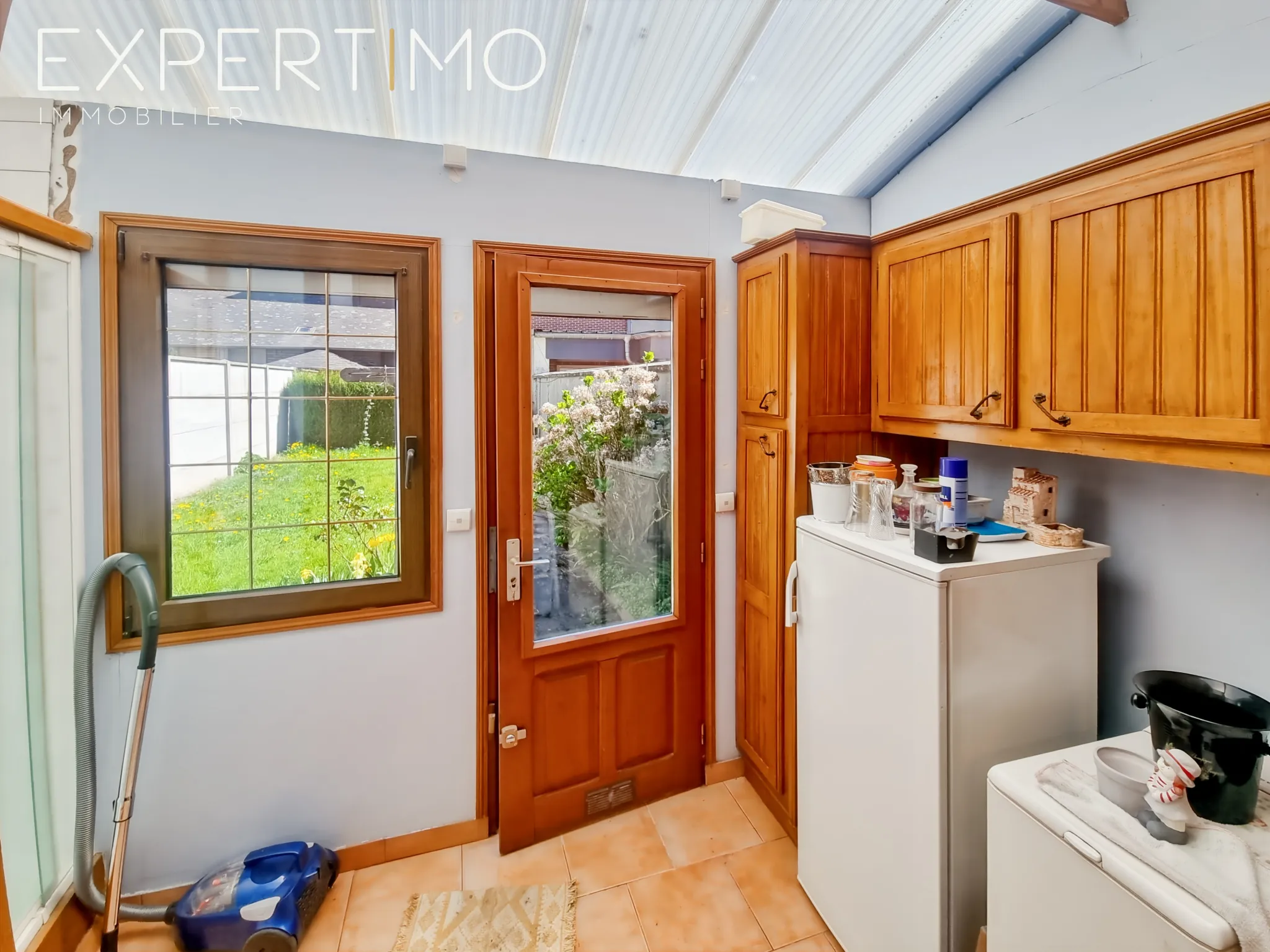 Maison de 97m² à Eu, centre-ville, 4 chambres et jardin à vendre 