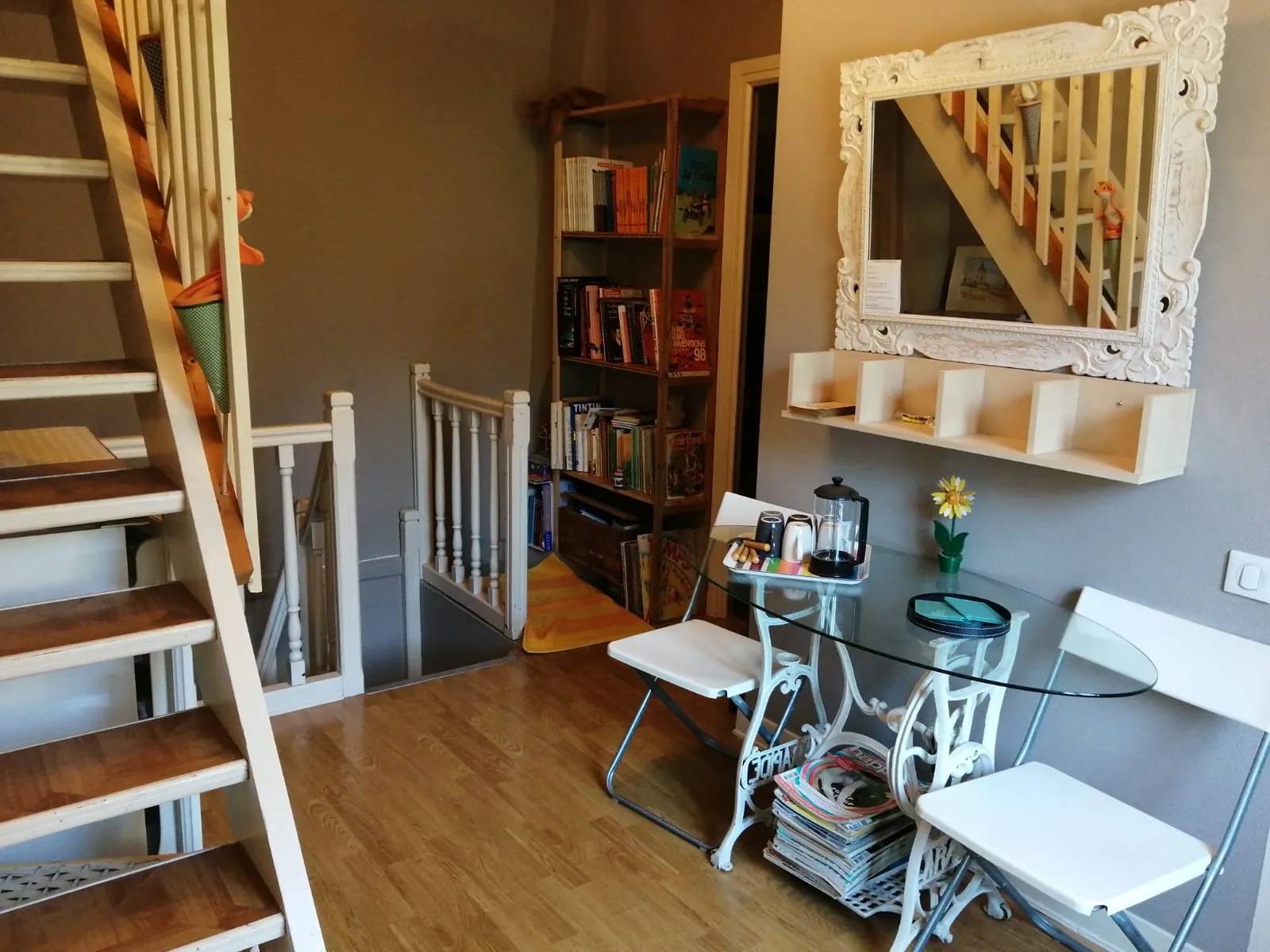 Maison atypique de 200 m² avec terrasse et vue sur les Pyrénées à Arles sur Tech 