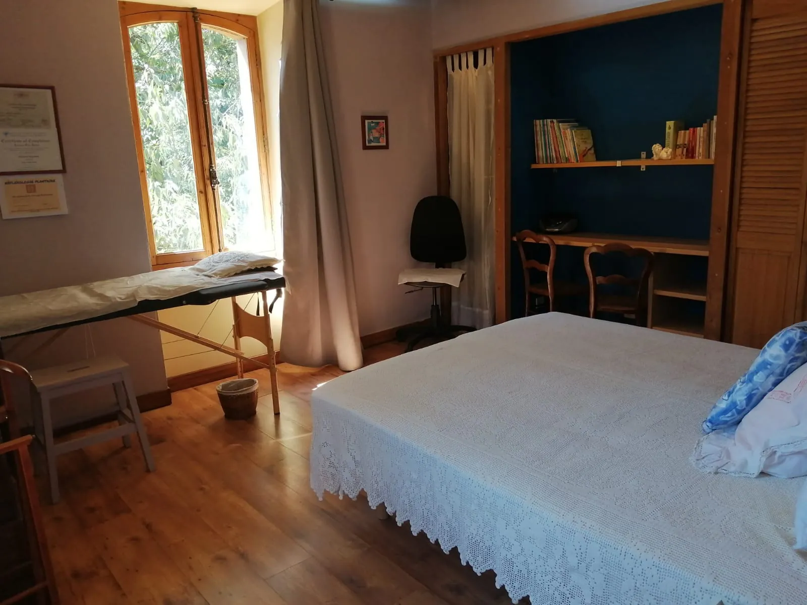 Maison atypique de 200 m² avec terrasse et vue sur les Pyrénées à Arles sur Tech 
