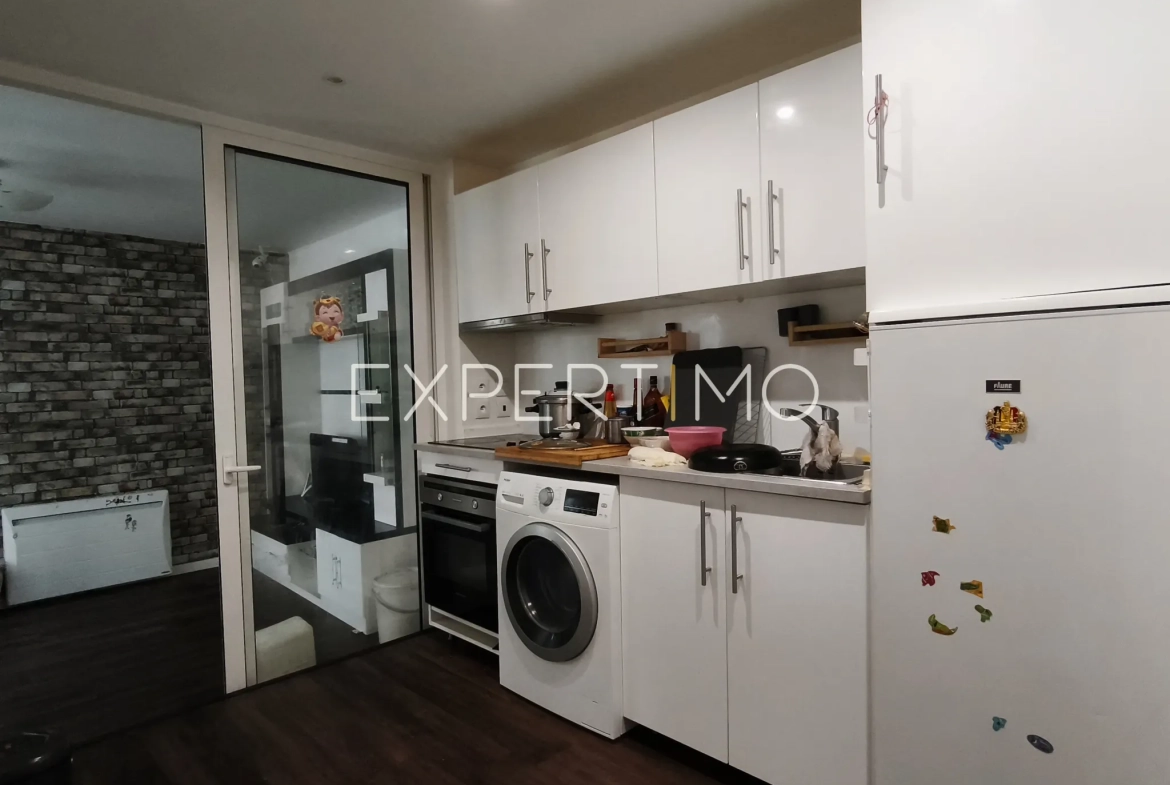 Appartement 3 pièces à vendre à Sèvres, dernier étage, bon standing 