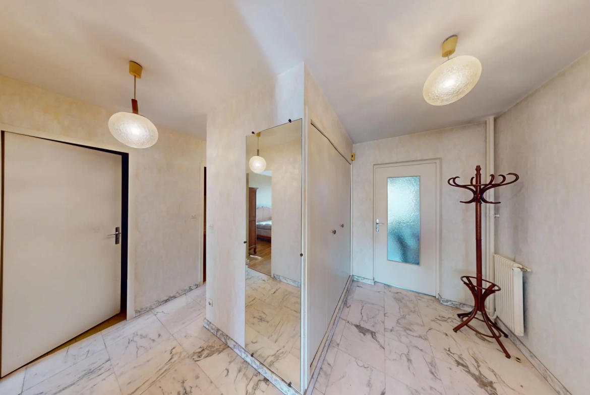Appartement T3 lumineux de 69,31 m² à vendre à Lyon Bellecombe 