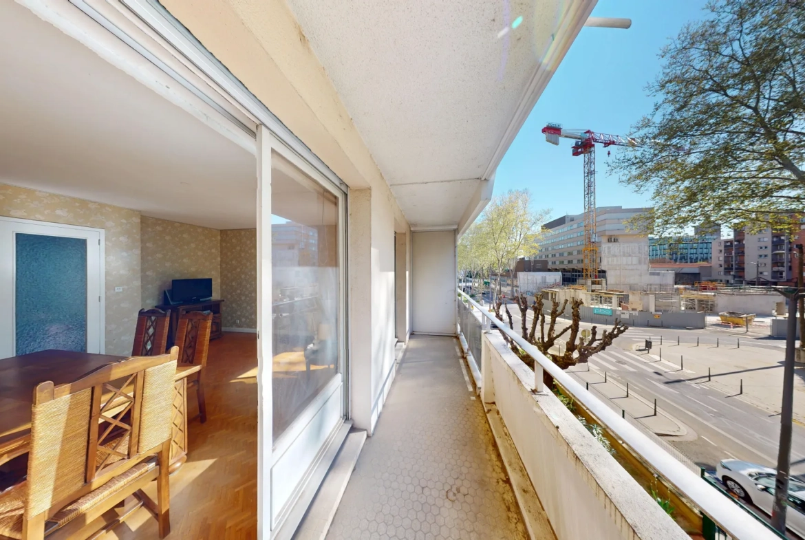 Appartement T3 lumineux de 69,31 m² à vendre à Lyon Bellecombe 
