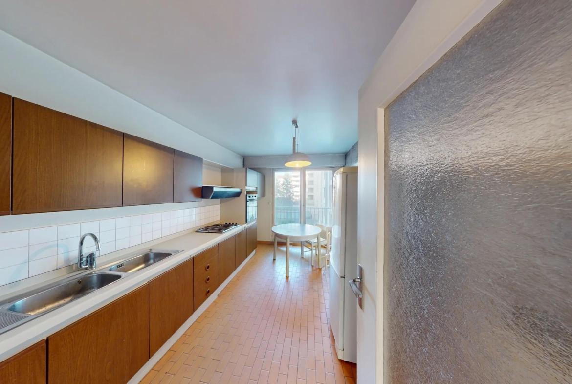 Appartement T3 lumineux de 69,31 m² à vendre à Lyon Bellecombe 