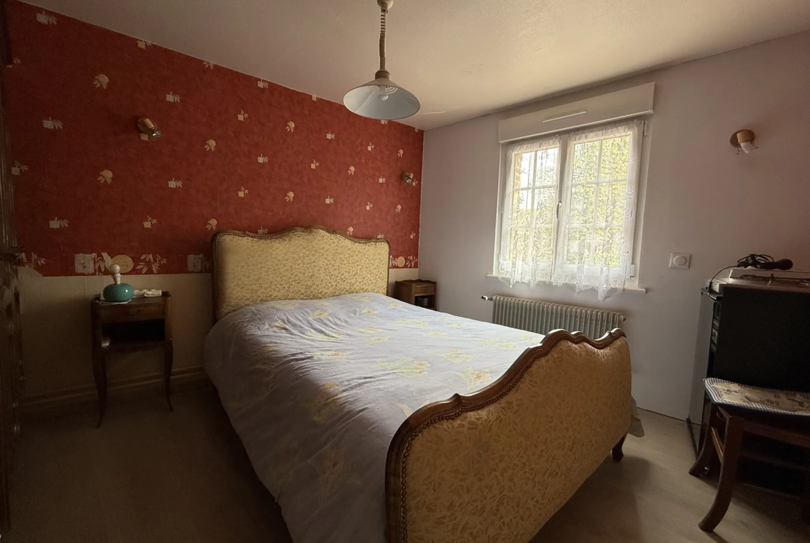 Maison familiale de 187 m² avec jardin et garage à Pontchardon 