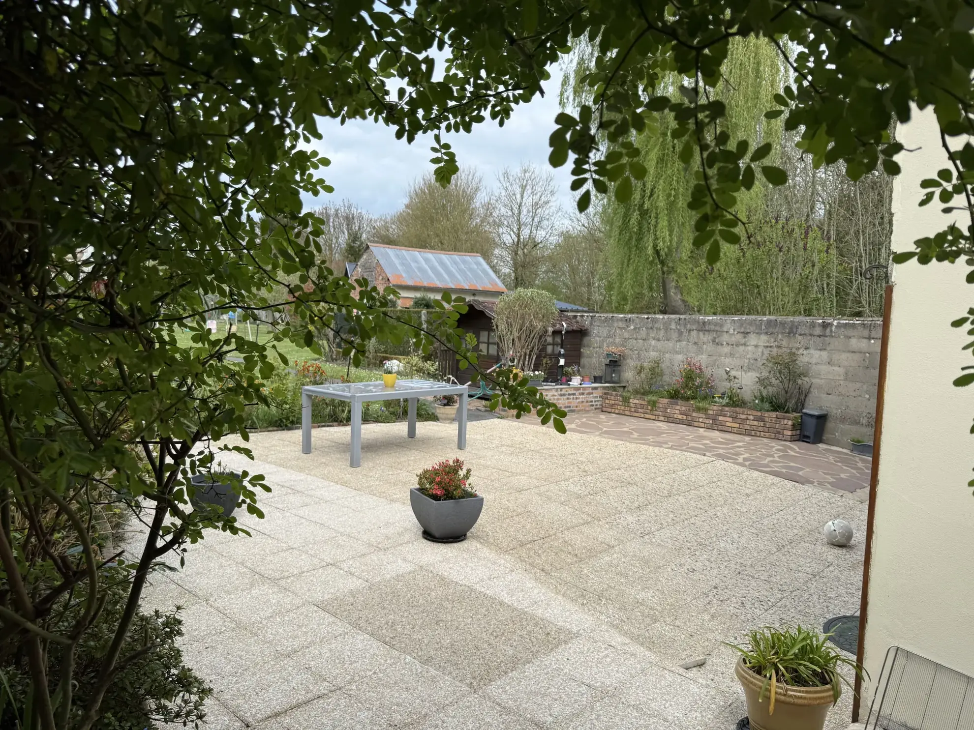 Maison familiale de 187 m² avec jardin et garage à Pontchardon 