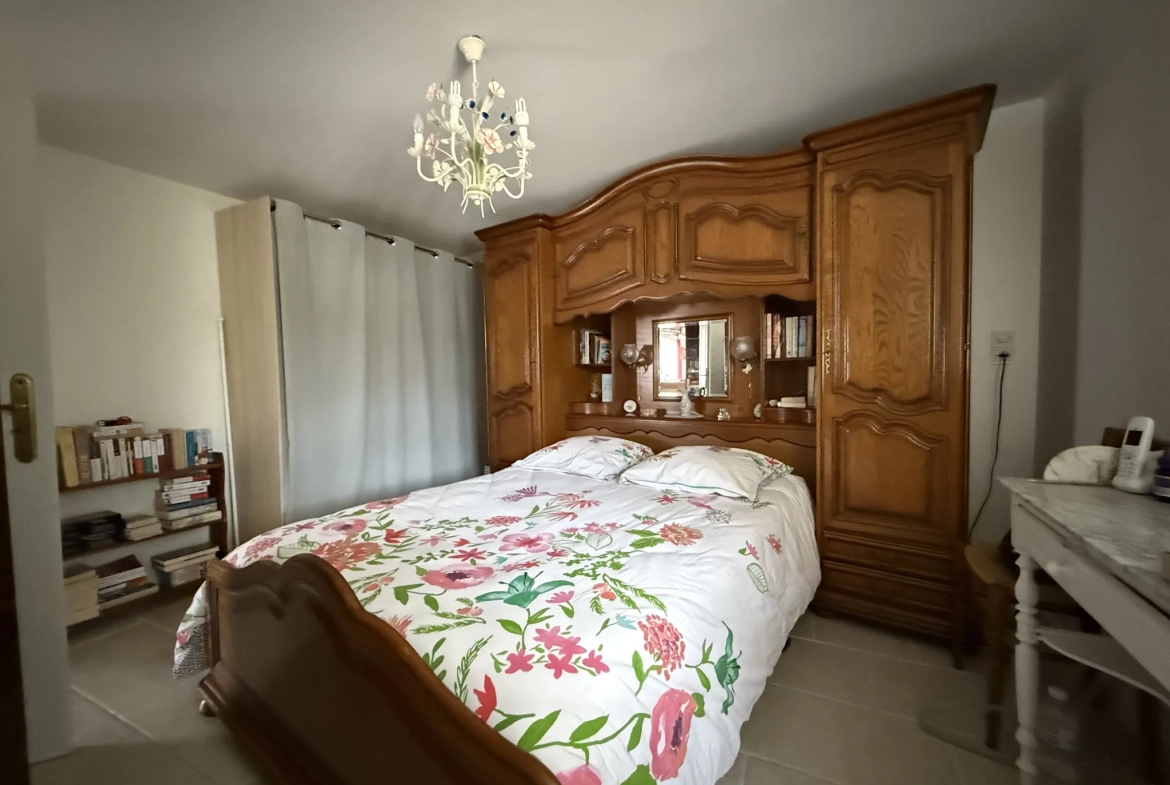 Maison familiale de 187 m² avec jardin et garage à Pontchardon 