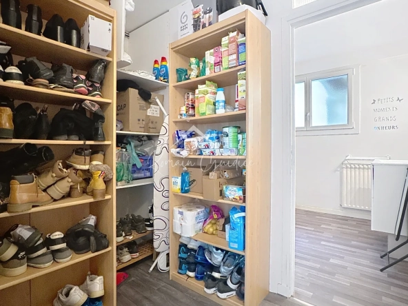 Maison familiale 5 pièces avec vue sur Millau et garage à Creissels 