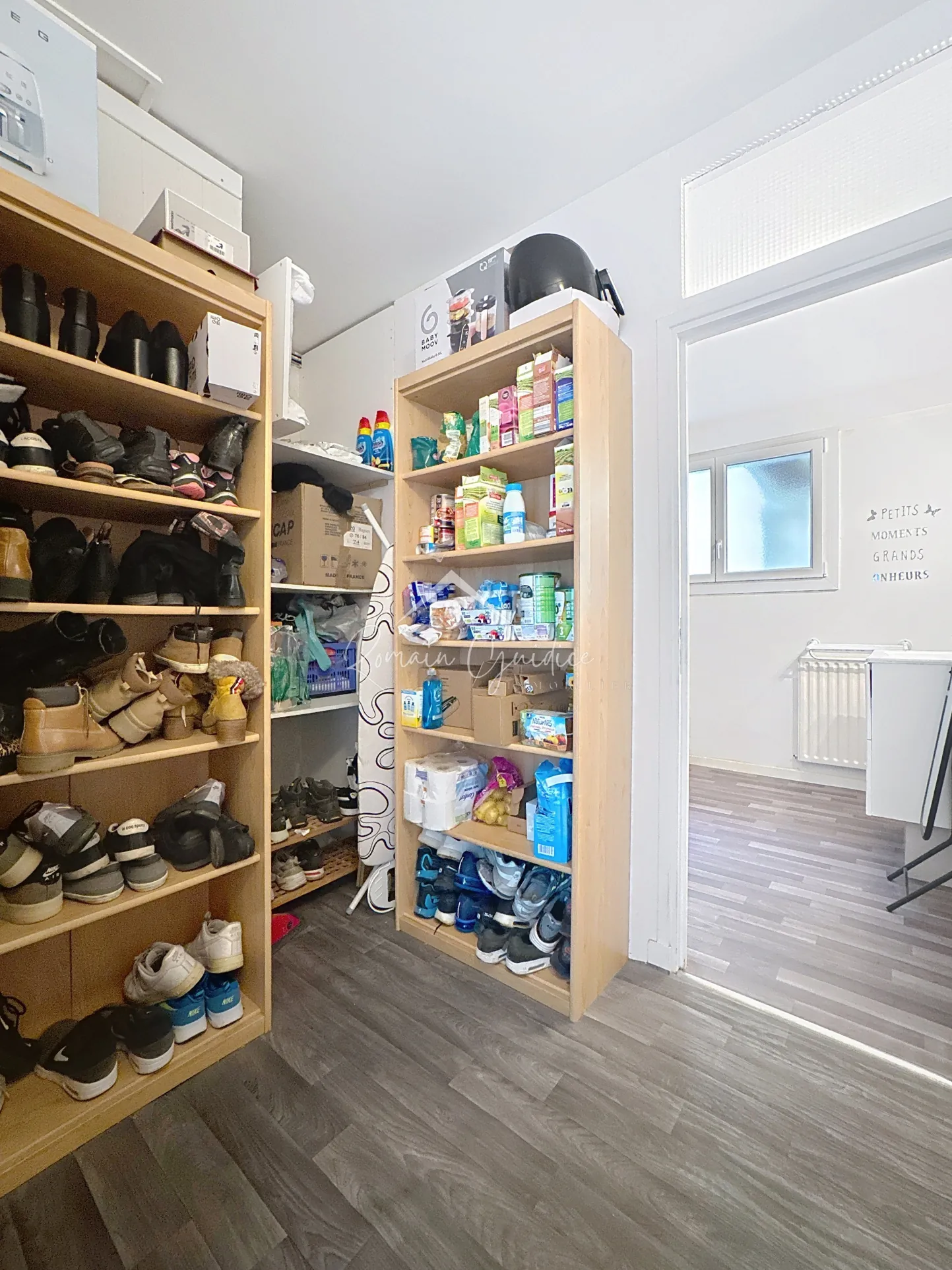 Maison familiale 5 pièces avec vue sur Millau et garage à Creissels 