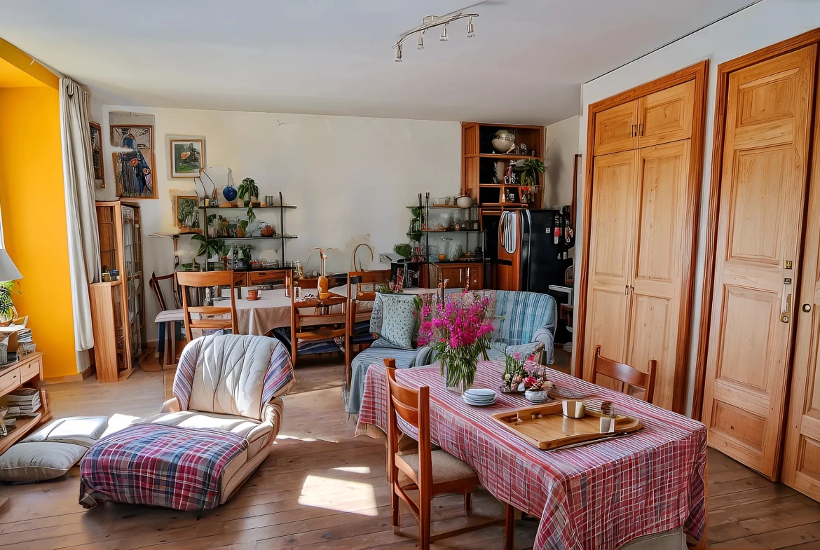 Maison de village T4 de 112 m² avec remise à Mas-Cabardès 